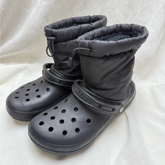 CROCS Other - CROCS unisex Neo Puff boot size 9mens 11women’sc